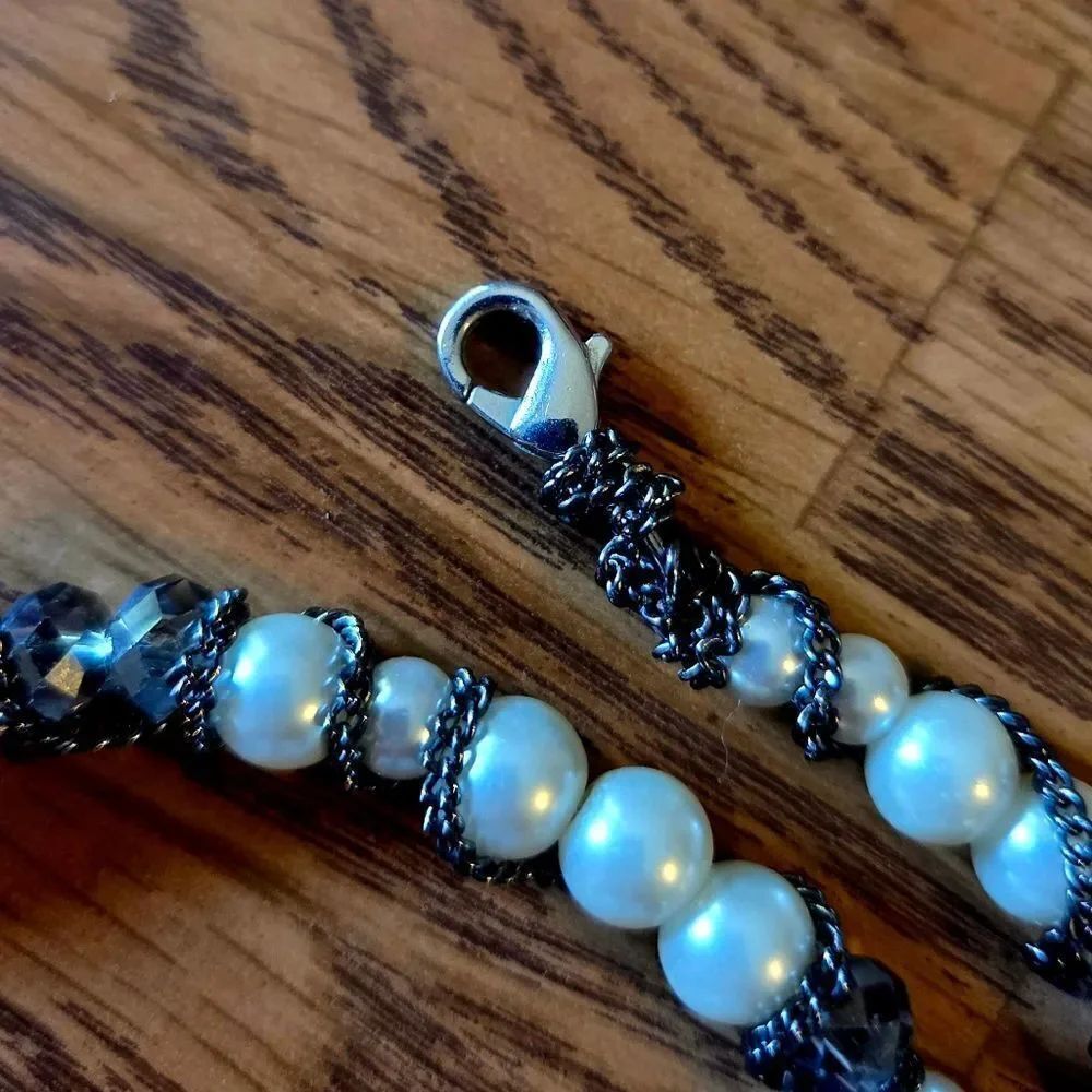 VERA WANG Pearl, Crystal, And Gunmetal Black Wrapped Chain Choker Necklace - Picture 5 of 10